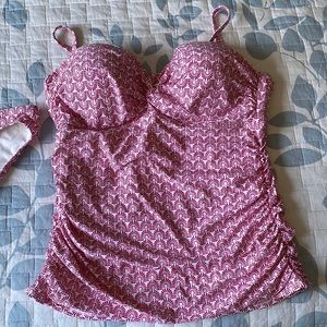 Helen Jon Ruched Tankini with Underwire and bottoms.